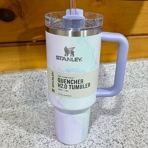 BNIB Stanley Watercolor Dusk 40oz Quencher Flowstate Tumbler Limited Edition